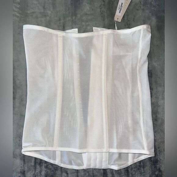 SKIMS Mesh Waist Trainer in Marble White Size XL - Picture 3 of 6